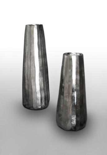 zwei Vasen