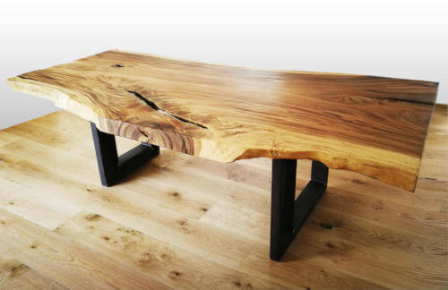 Baumscheibentisch, Tischbeine aus Eisenbahnschienen